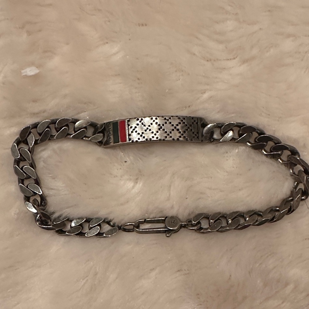 Gucci Silver Bracelet with Red and Green Details